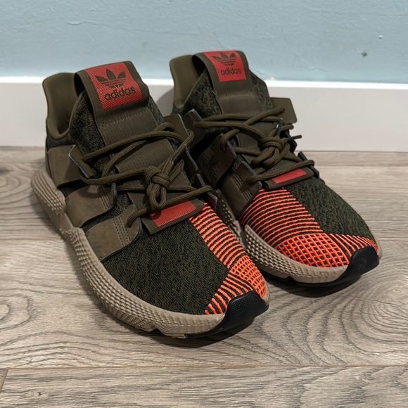 Adidas Olive Green and Orange Shoes - Picture 1 of 7